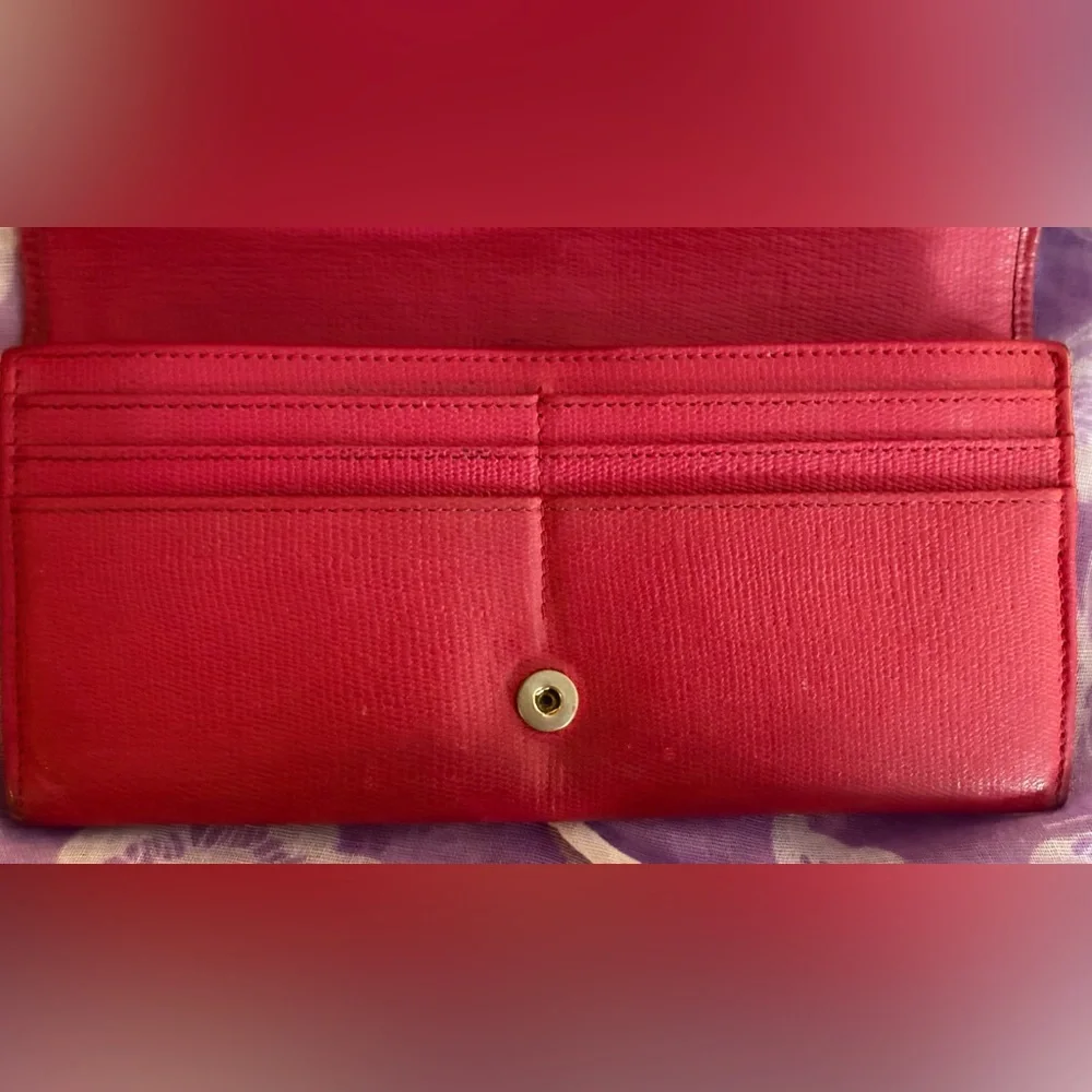 Yves Saint Laurent Red Leather Y-Logo Continental Wallet - Picture 9 of 10